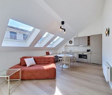 Appartement te huur in Brussel voor € 1.290 met 1 slaapkamer - Photo 1