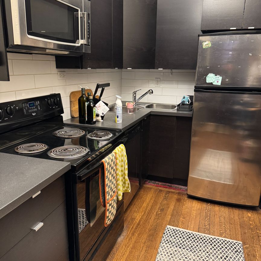 For Lease - 678 Huron Street Unit# 200, Toronto, Ontario - Photo 1