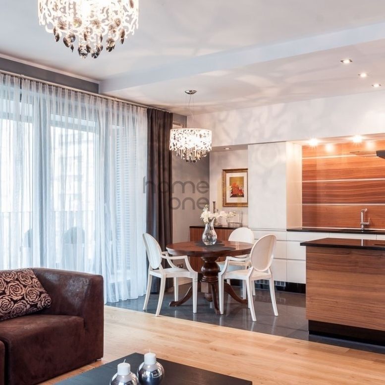 Grzybowska 4 , Apartament premium - Photo 1