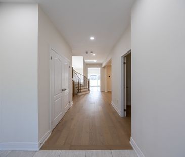 For Lease - 1980 Kurelo Drive, Oshawa, Ontario - Photo 6