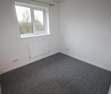 2 bedroom house to rent - Photo 2