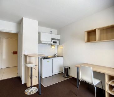 Location Appartement 1 pièce 21m² TROYES 10000 - Photo 3