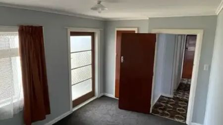 3 Bedroom - St Andrews - Photo 4