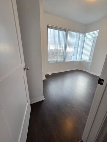 For Lease - 1040 Portage Parkway Unit# 54, Vaughan, Ontario - Photo 3