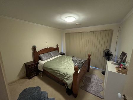 11/22 Ventosa Way, Werribee VIC, Belconnen - Photo 3