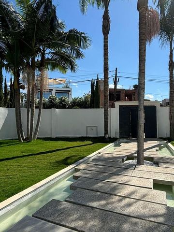 Rio Verde Playa, Marbella Golden Mile, Marbella, Andalusia 29602 - Photo 2