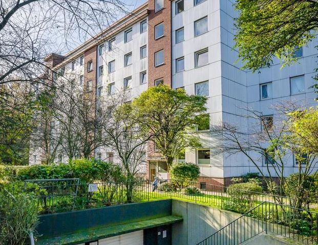 möblierte 2-Zimmer-Wohnung in Barmbek-Süd - courtagefrei! - Photo 1