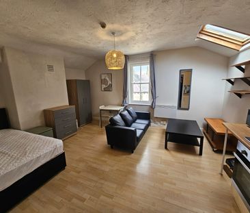 1 Bed - Flat 2, 55 Headingley Lane, Headingley, Leeds - LS6 1AA - S... - Photo 3