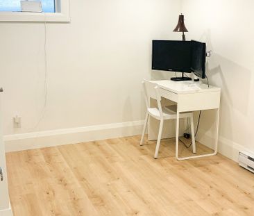 For Lease - 75 Binswood Avenue Unit# Basement, Toronto, Ontario - Photo 4