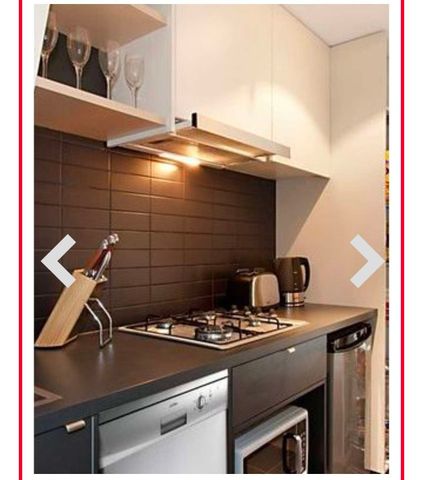 North Melbourne - Photo 3