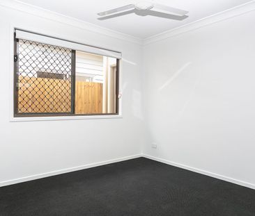 16 Lord Howe Cct, Banya, Qld 4551 - Photo 3