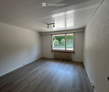 Freistehendes Einfamilienhaus mit Garten, Pool und frischem Glanz - Photo 6