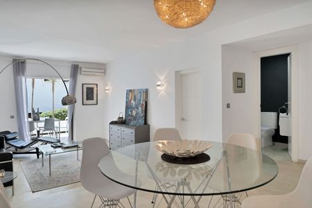 Duplex en alquiler en Nueva Andalucia, Marbella - Photo 2