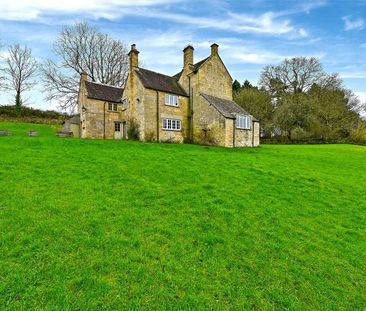 A stunning period house with far reaching views. - Photo 2