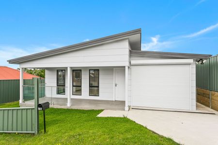 47A Grand View Parade, Lake Heights - Photo 4