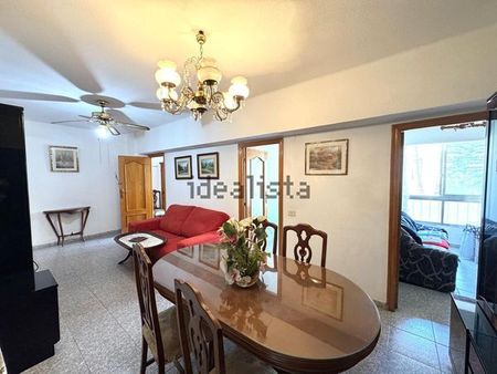 Alquiler de piso en CL General Luque - Photo 2