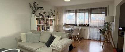 Ruhig gelegene 2,5-Raum-Wohnung mit Balkon - Foto 1