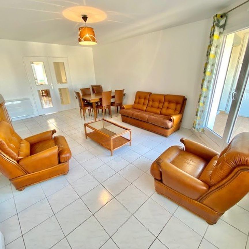 T3 MEUBLE DE 73 M² - ROUTE DE VIENNE LYON 7 - Photo 1