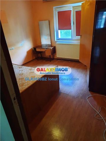 Apartament 3 camere Zona 1 Decembrie - Fotografie 4