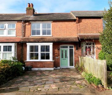 3 bedroom terraced house to rent - Photo 6