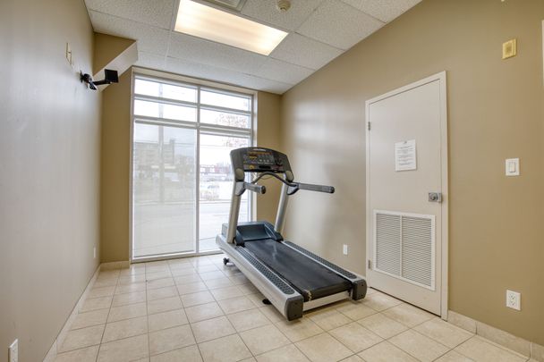 For Lease - 36 Regina Street Unit# 403, Waterloo, Ontario - Photo 1