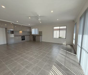 Bungendore Villa Living - Gated Community for over 55's - Photo 5