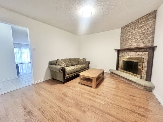 For Lease - 49 Carey Crescent, Markham, Ontario - Photo 1