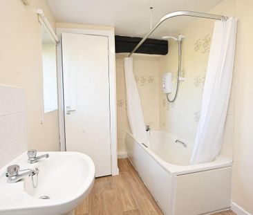 3 bedroom barn conversion to rent - Photo 6