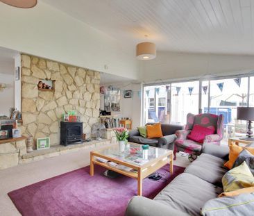 4 bedroom detached house to rent - Photo 5