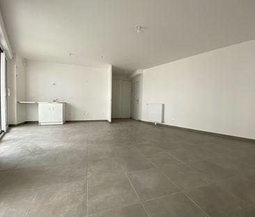 Location Appartement 3 pièces 64m² ROUEN 76000 - Photo 6