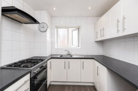 Greenford Road, UB6 - Photo 3