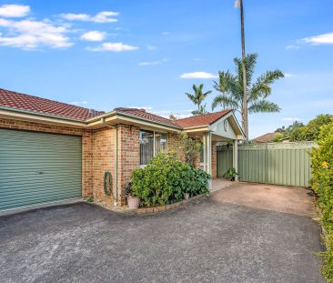 A neat and tidy 2 bedroom quiet villa available now! ! ! - Photo 4