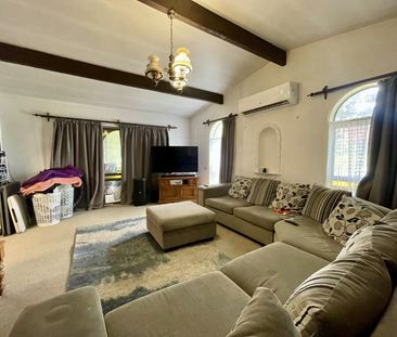 33 Yellowstone Crescent, Burwood - Photo 5