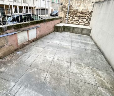 A LOUER - CHATEAURENARD - Maison de ville avec 3 chambres, bureau e... - Photo 6