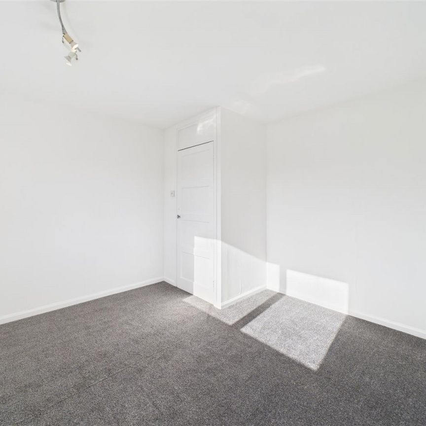 3 bedroom End of terrace house to rent - Photo 1