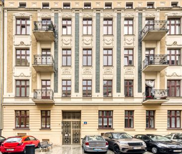 Łódź, Śródmieście, Piramowicza - Photo 1