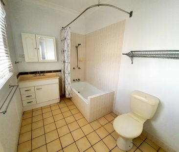 SCARBOROUGH 5 BEDROOM HOME -18 MONTH LEASE - 6 MONTHS AT $750 THEN ... - Photo 5