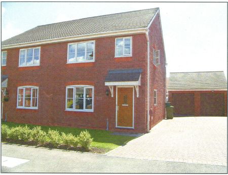 Three Bedroom Semi Detached House for Rent in Dickens Heath, Shirley, Solihull - Photo 5