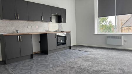 1 bedroom Flat To Let - Photo 5