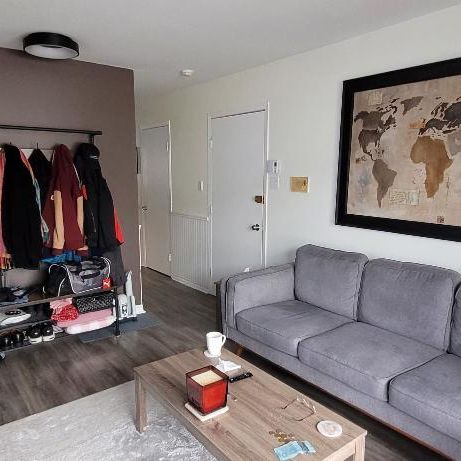 REPENTIGNY 4 1/2 1 ER JUILLET - Photo 1