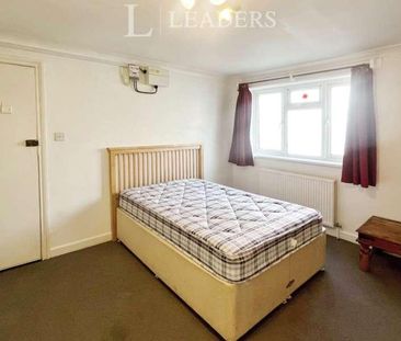 Allbrook Hill, Eastleigh, SO50 - Photo 2