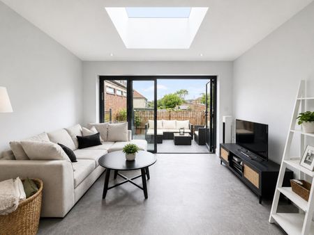 1 bedroom House To Let - Photo 2