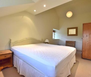 2 bedroom cottage to rent - Photo 1