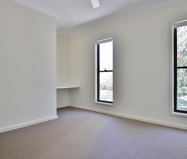 Modern AND CLOSE TO AMENITIES - Photo 6