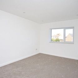 London Road, Deal, CT14 9TE, Kent - Photo 3