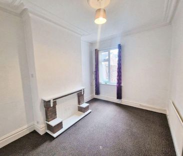 3 bed terraced house to rent in TS18 - Photo 4