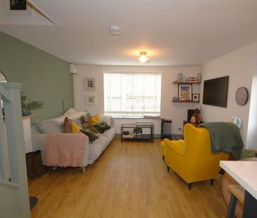 2 bedroom house to rent - Photo 1
