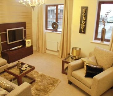 4 bedroom townhouse to rent - Photo 1