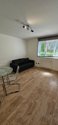 2 bedroom house to rent - Photo 1