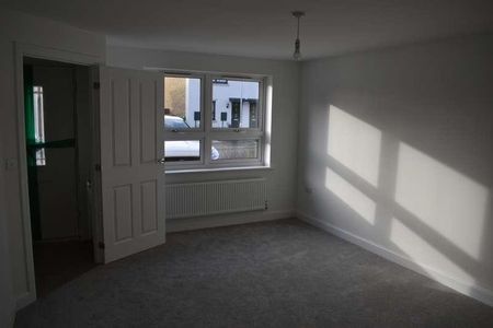 Market Garden Close, Ramsgate, CT12 - Photo 3